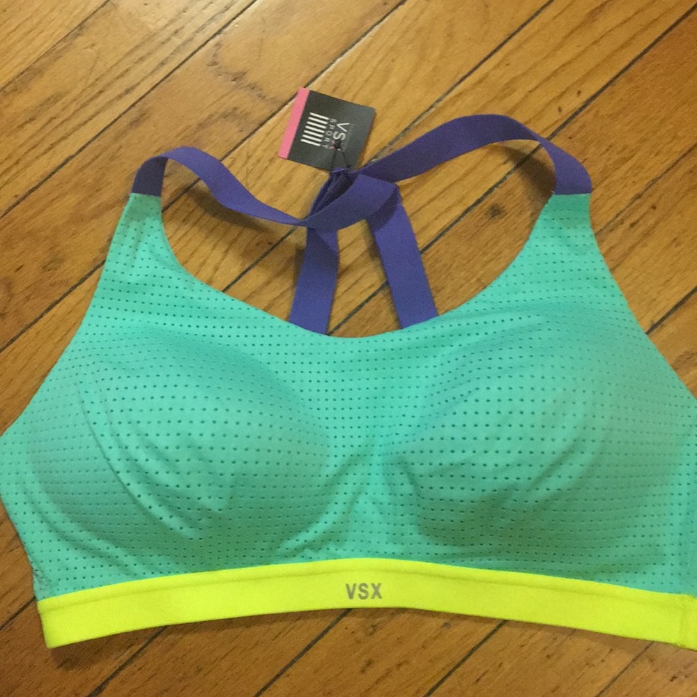 VS Sports Bra